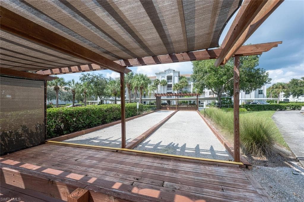 7515 Stoneybrook Dr 814, Naples, FL 34112-27
