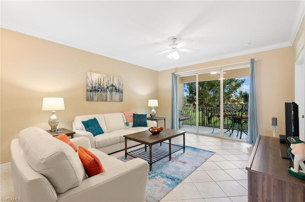 3981 Bishopwood Ct E 203, Naples, FL 34114-2