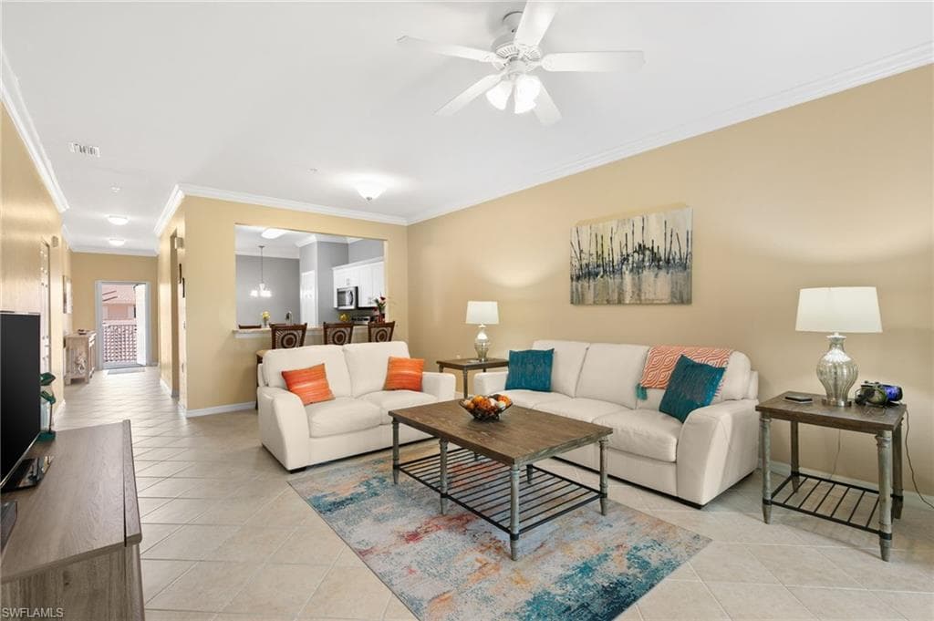 3981 Bishopwood Ct E 203, Naples, FL 34114-5