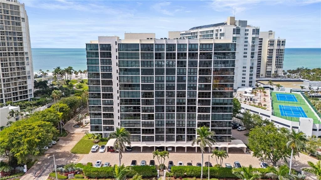4031 Gulf Shore Blvd N 5f, Naples, FL 34103-2