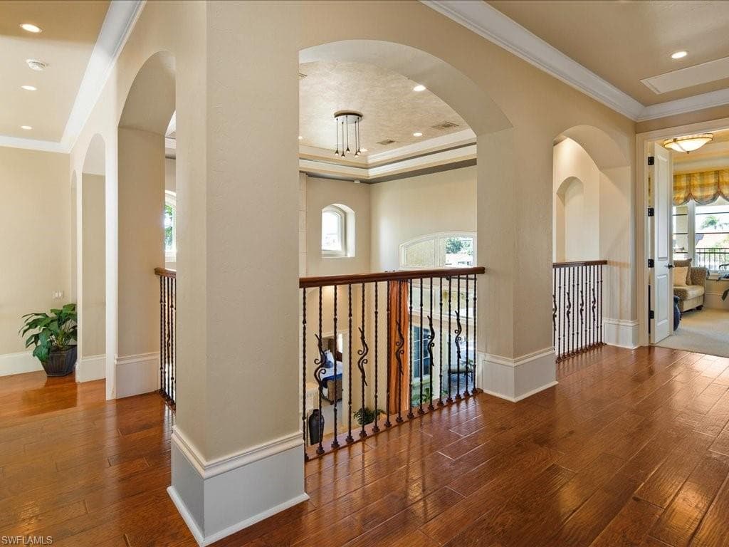 1550 Mullet Ln, Naples, FL 34102-35
