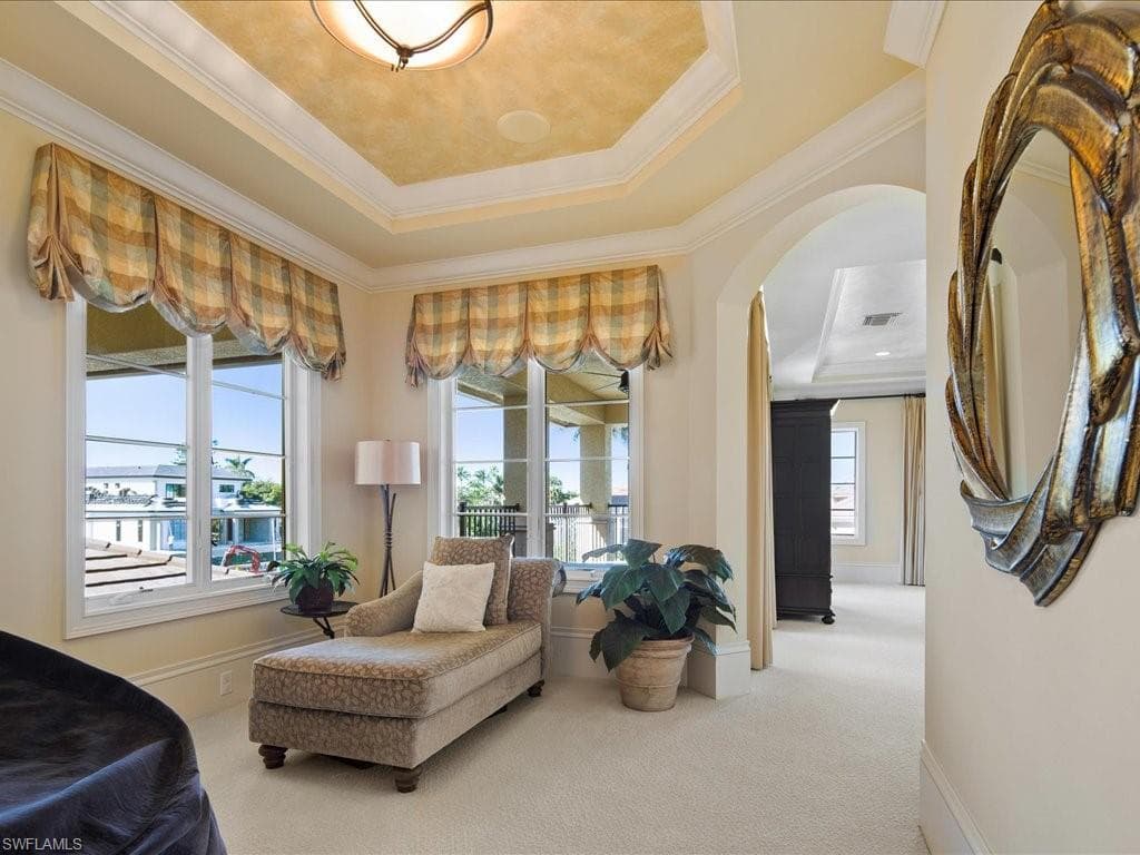 1550 Mullet Ln, Naples, FL 34102-38