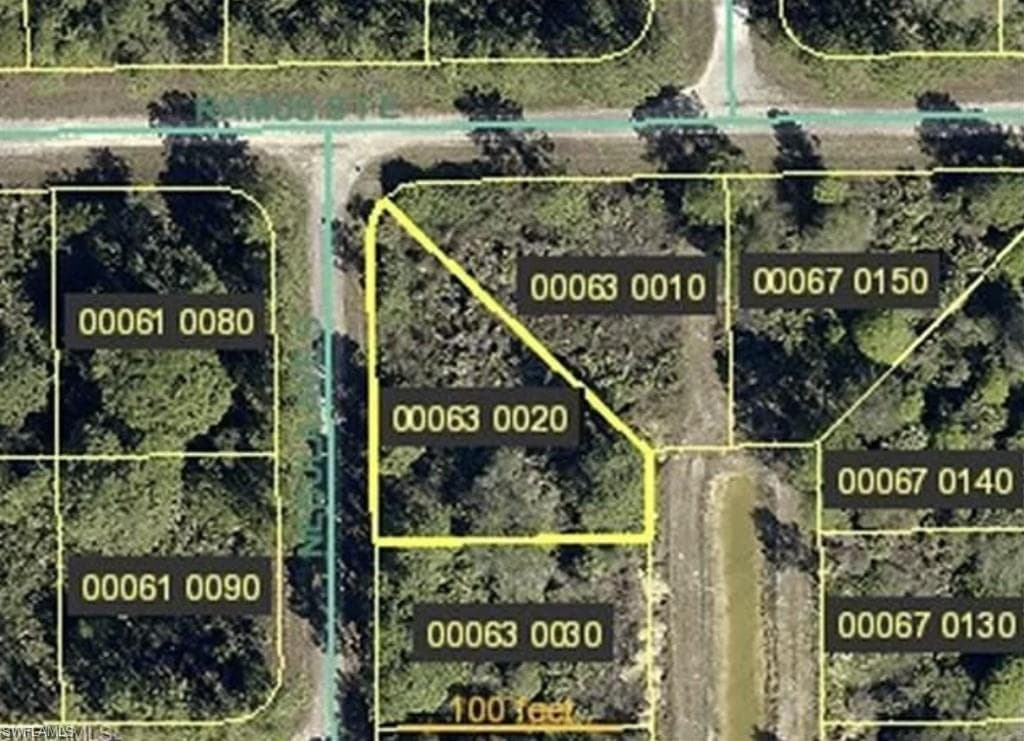 209 Nebula Ave S, Lehigh Acres, FL 33974-3