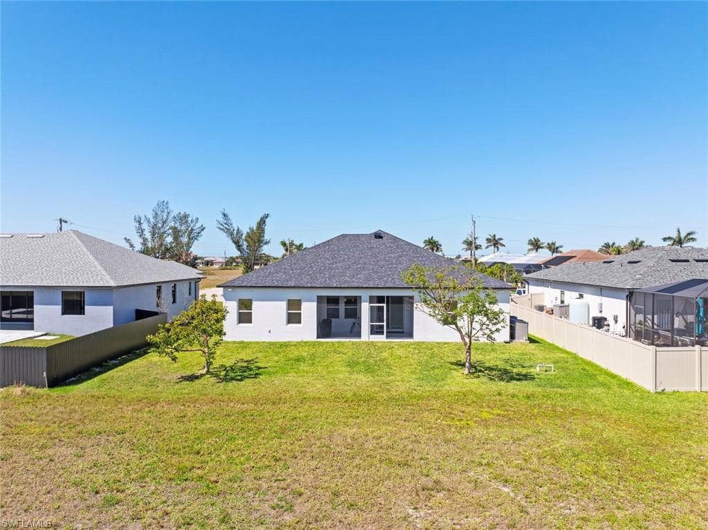 1217 42nd Ave, Cape Coral, FL 33993-33