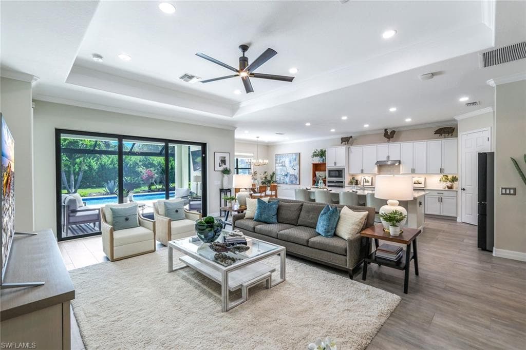 2302 Grenadines Way, Naples, FL 34120-5