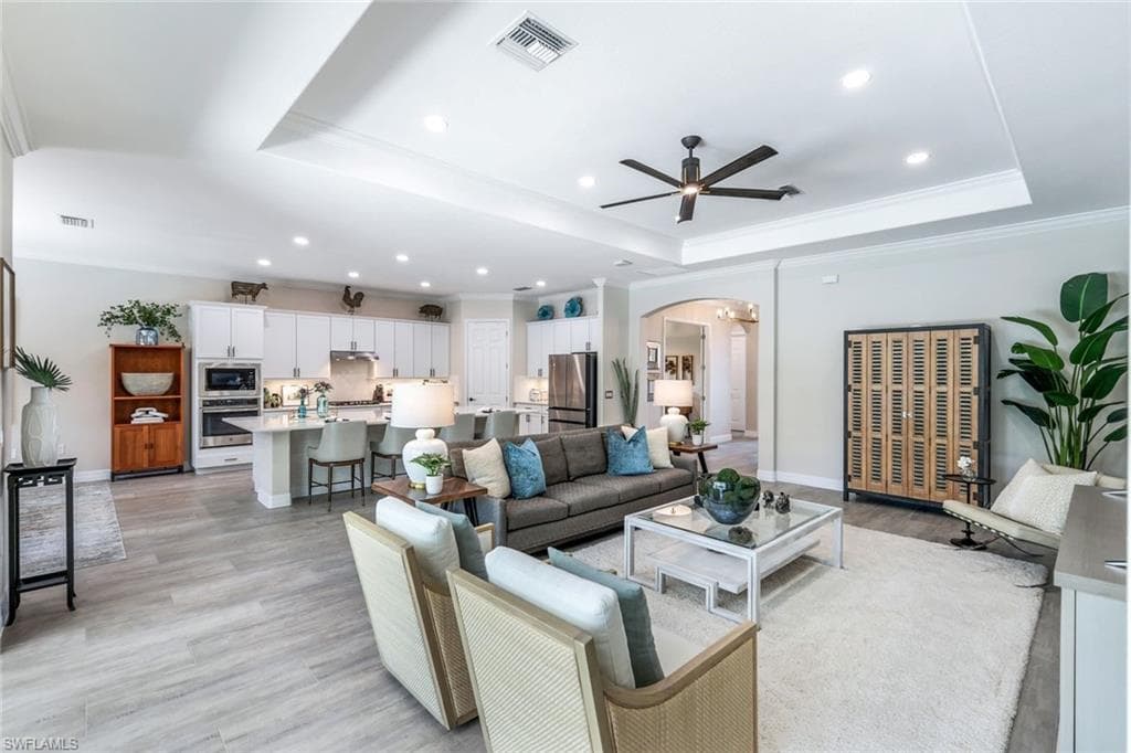 2302 Grenadines Way, Naples, FL 34120-6