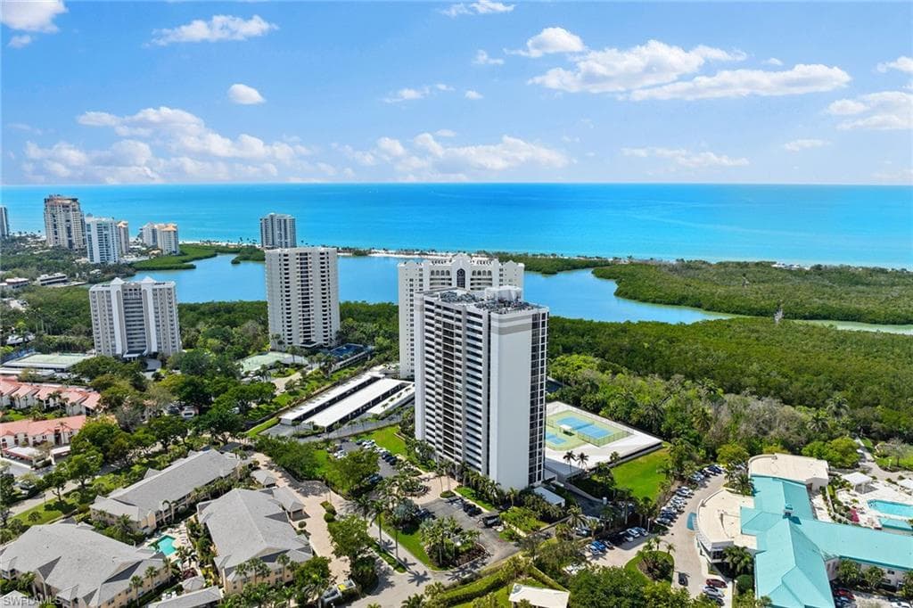 5601 Turtle Bay Dr 1501, Naples, FL 34108-34