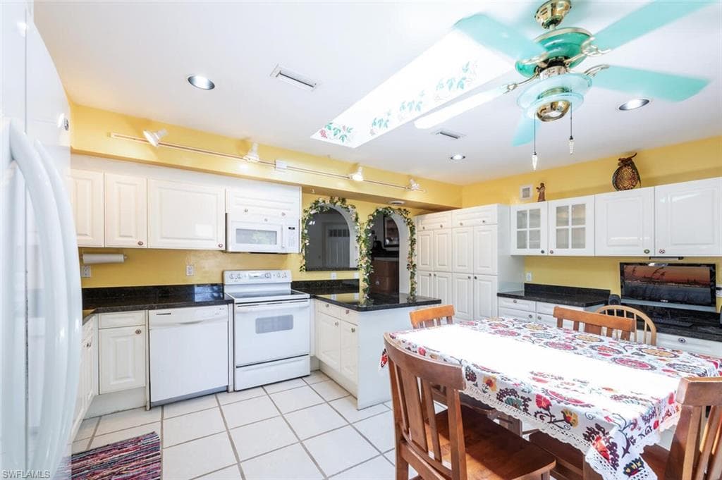 27101 Orange Court Dr, Bonita Springs, FL 34135-15