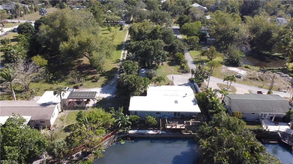 27101 Orange Court Dr, Bonita Springs, FL 34135-5