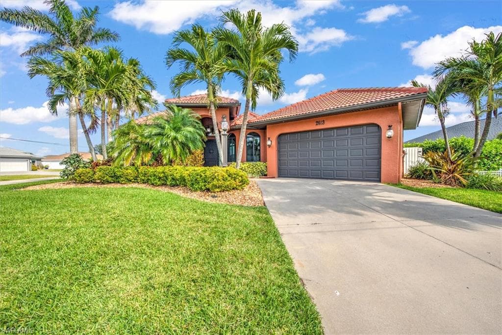 2613 22nd Pl, Cape Coral, FL 33914-2