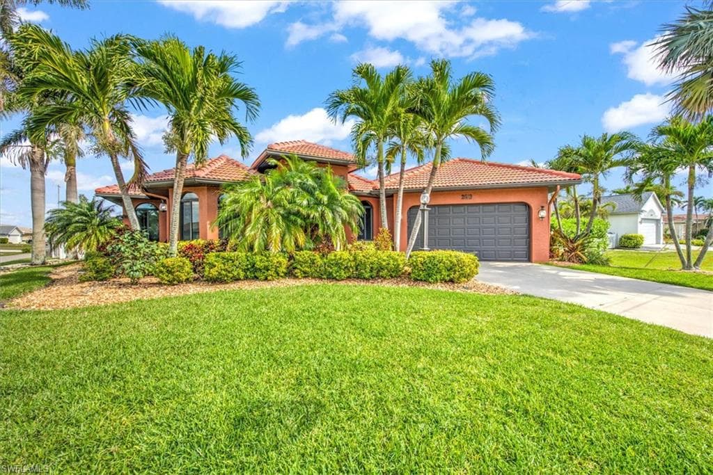 2613 22nd Pl, Cape Coral, FL 33914-3