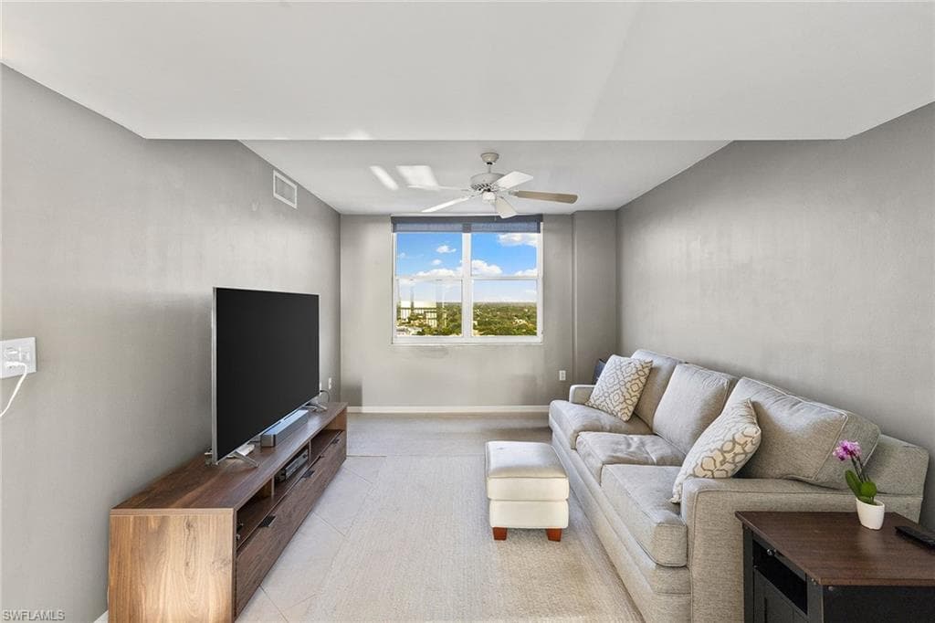 6585 Nicholas Blvd 1904, Naples, FL 34108-34