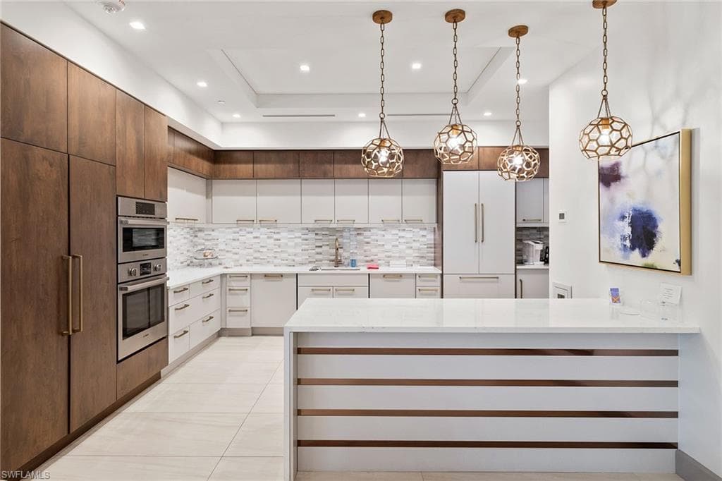 6585 Nicholas Blvd 1904, Naples, FL 34108-36