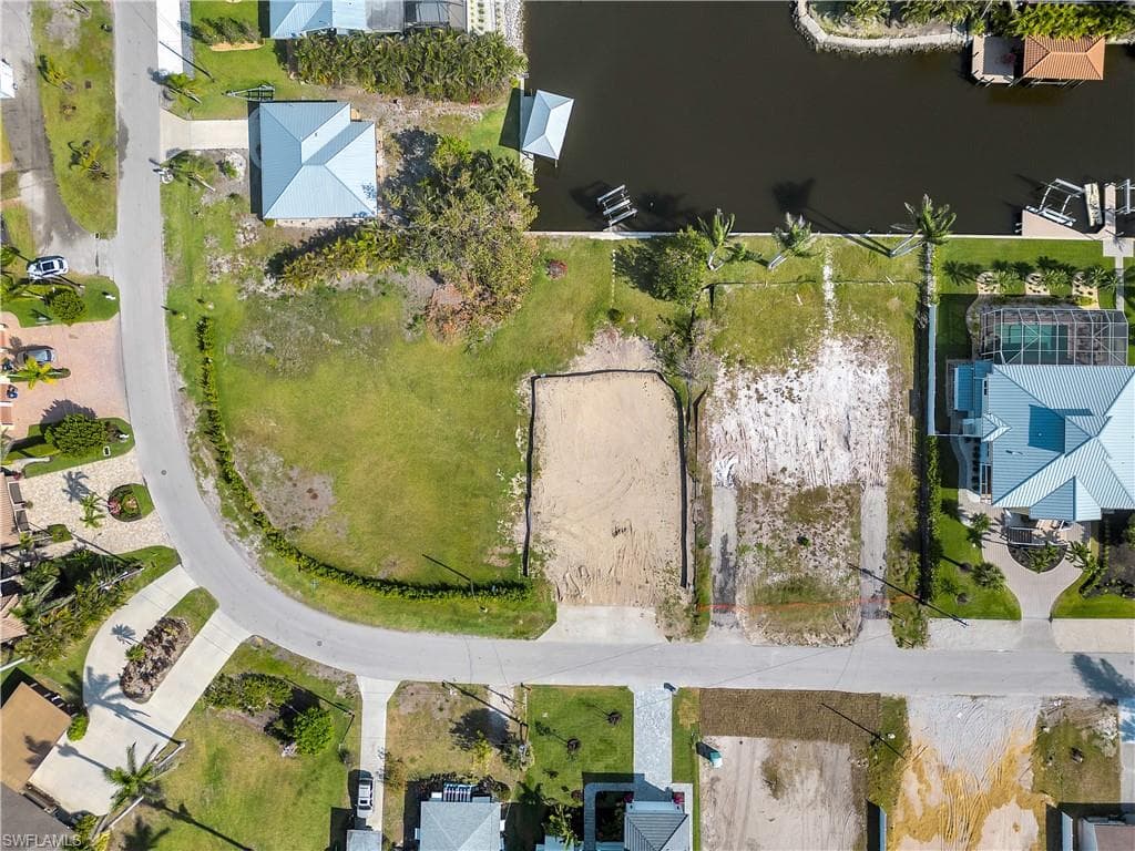 4884-4886 Esplanade St, Bonita Springs, FL 34134-4