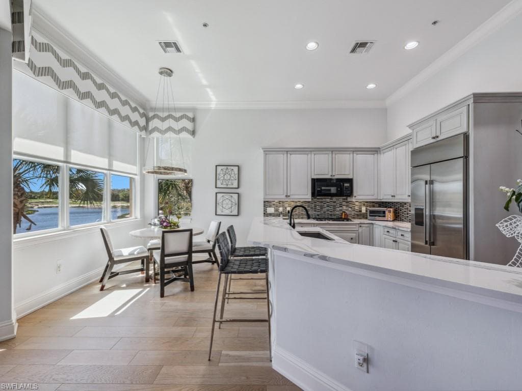 16985 Porta Vecchio Way 202, Naples, FL 34110-11