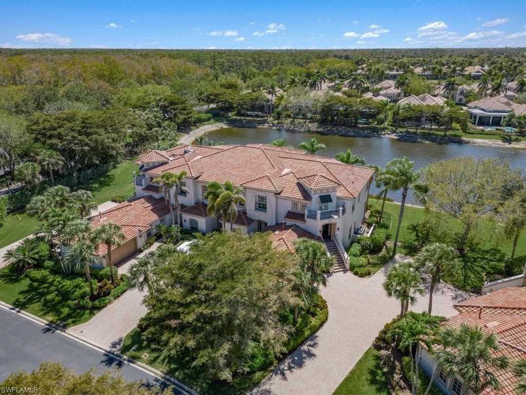 16985 Porta Vecchio Way 202, Naples, FL 34110-26