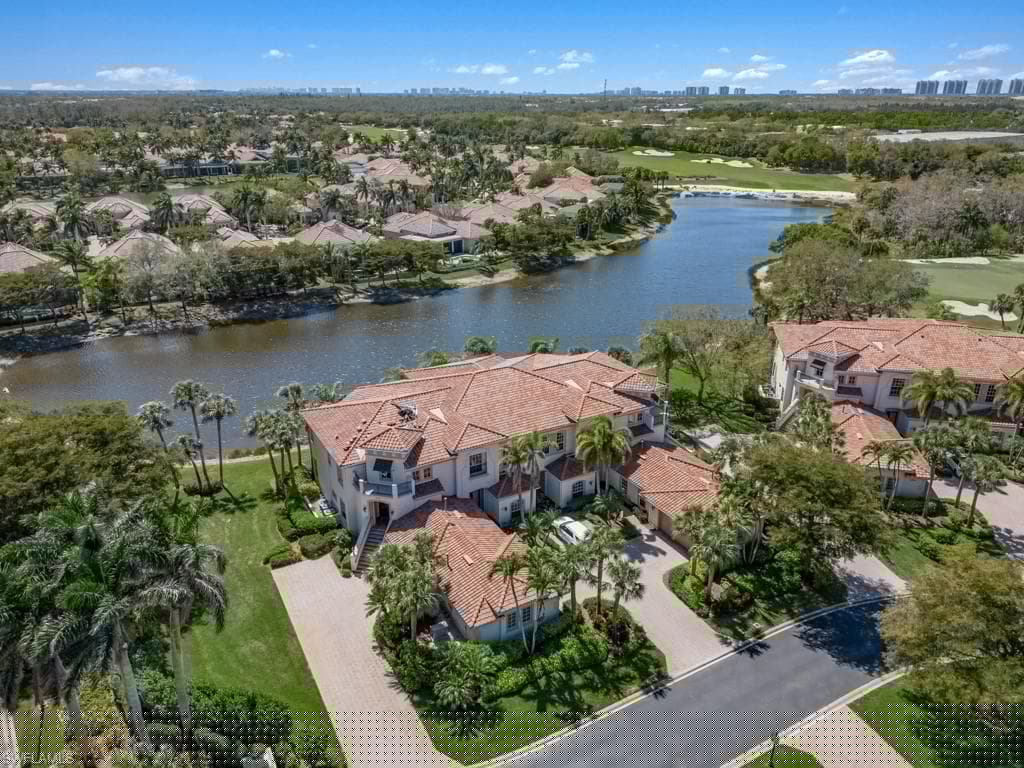 16985 Porta Vecchio Way 202, Naples, FL 34110-27