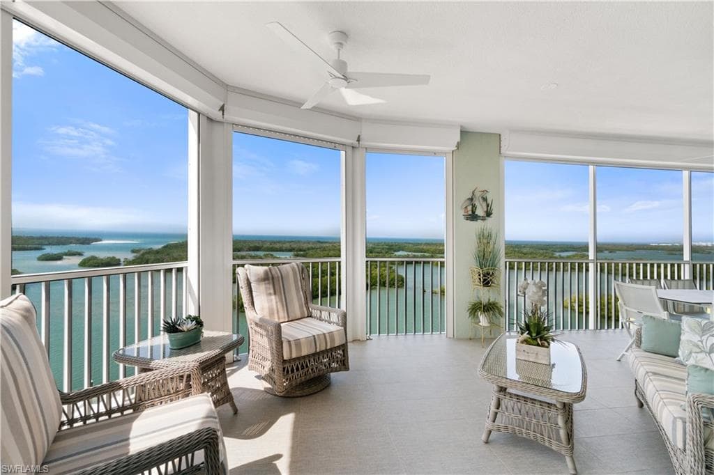 445 Dockside Dr A901, Naples, FL 34110-2
