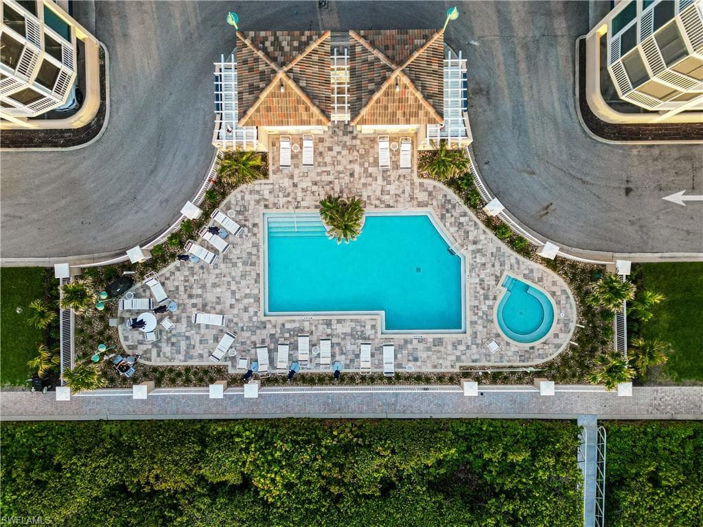 445 Dockside Dr A901, Naples, FL 34110-39