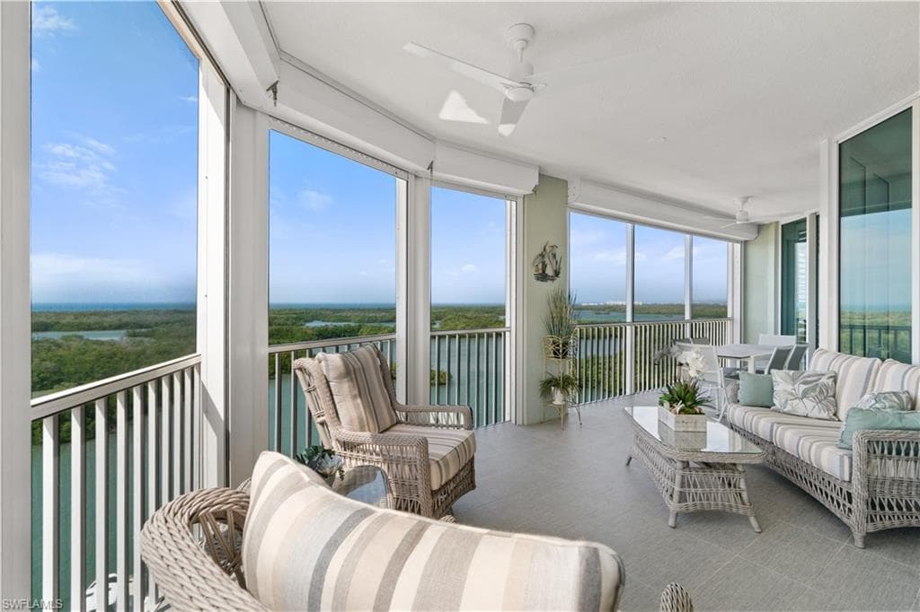 445 Dockside Dr A901, Naples, FL 34110-5