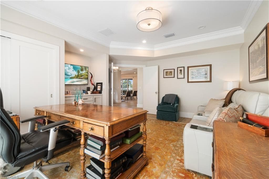 237 Bayfront Dr, Bonita Springs, FL 34134-33