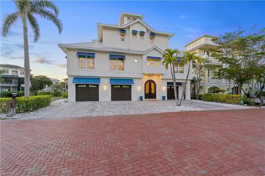 237 Bayfront Dr, Bonita Springs, FL 34134-45