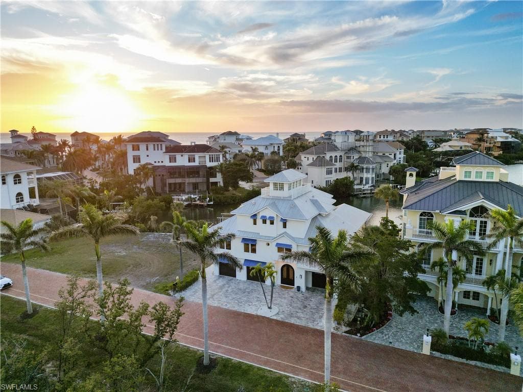 237 Bayfront Dr, Bonita Springs, FL 34134-47