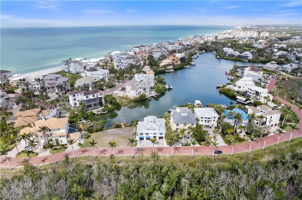 237 Bayfront Dr, Bonita Springs, FL 34134-48