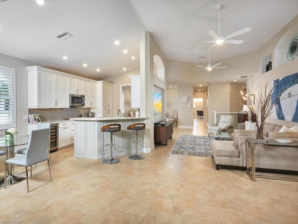26932 Montego Pointe Ct 202, Bonita Springs, FL 34134-7