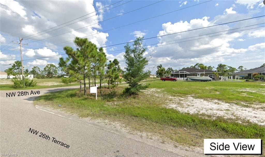 2800 26th Ter, Cape Coral, FL 33993-6