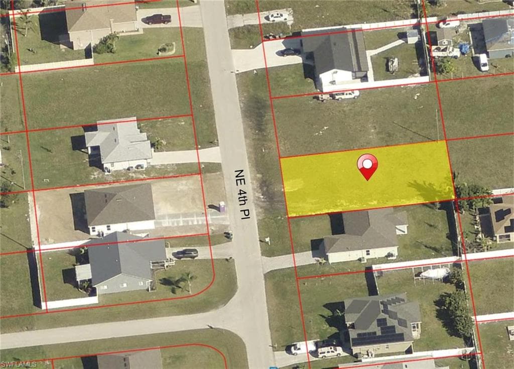 1209 4th Pl, Cape Coral, FL 33909-3