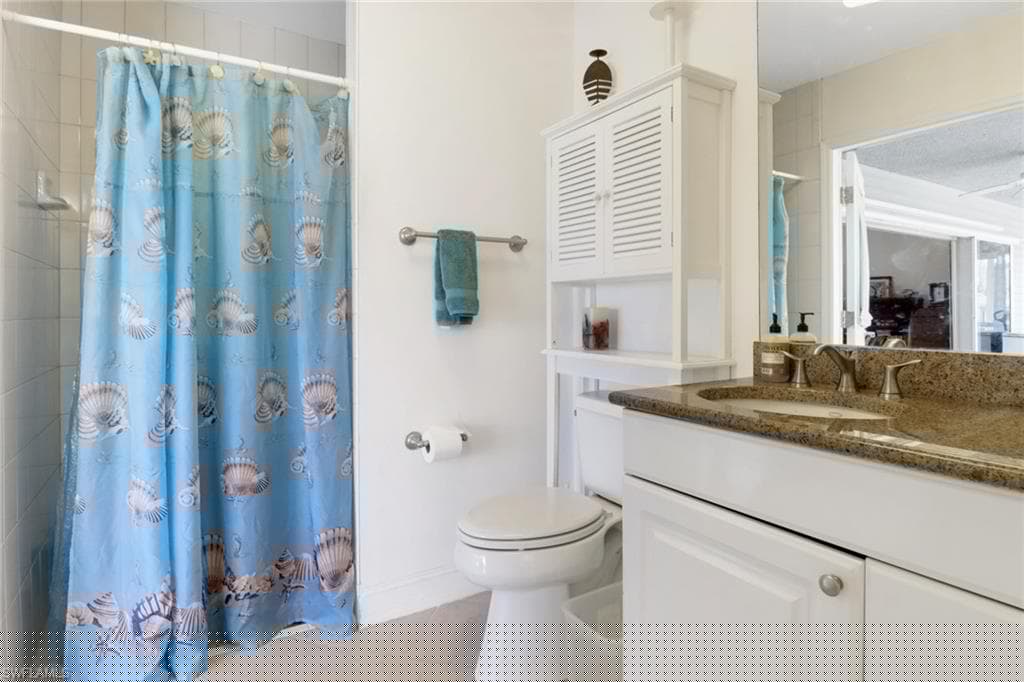 90 24th Ave NE, Naples, FL 34120-25
