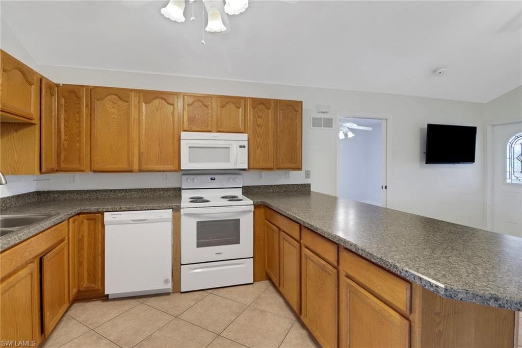 90 24th Ave NE, Naples, FL 34120-38
