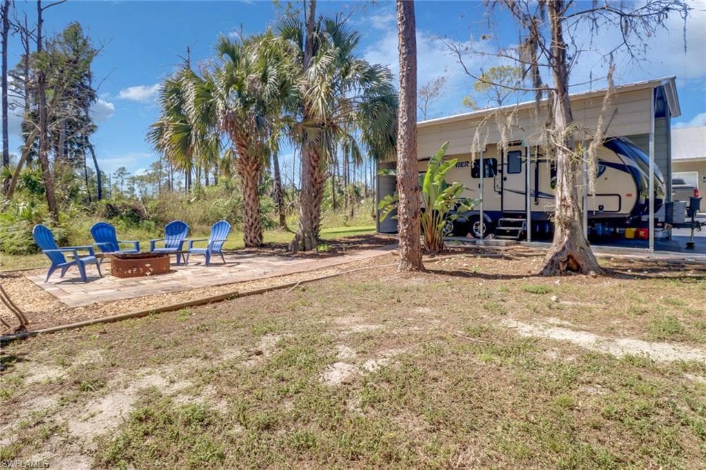 90 24th Ave NE, Naples, FL 34120-46