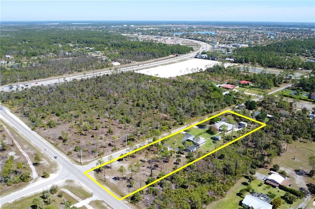90 24th Ave NE, Naples, FL 34120-50
