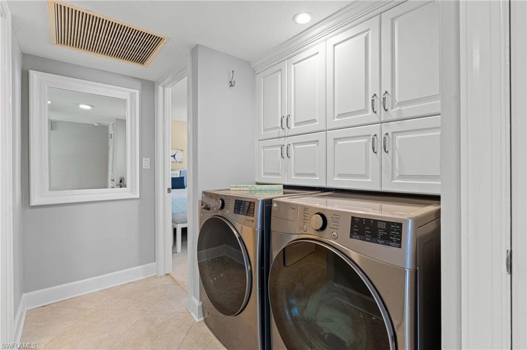 880 Huron Ct 105, Marco Island, FL 34145-18