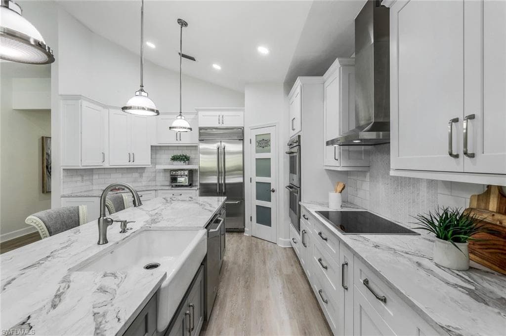 3311 Creekview Dr, Bonita Springs, FL 34134-14