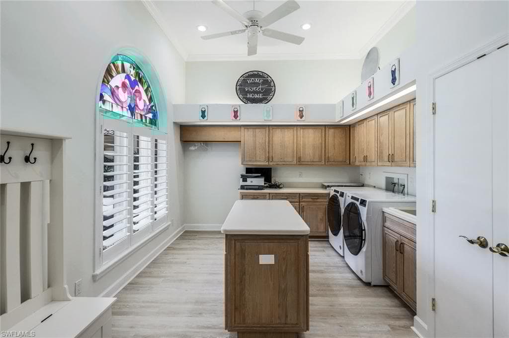 3311 Creekview Dr, Bonita Springs, FL 34134-27
