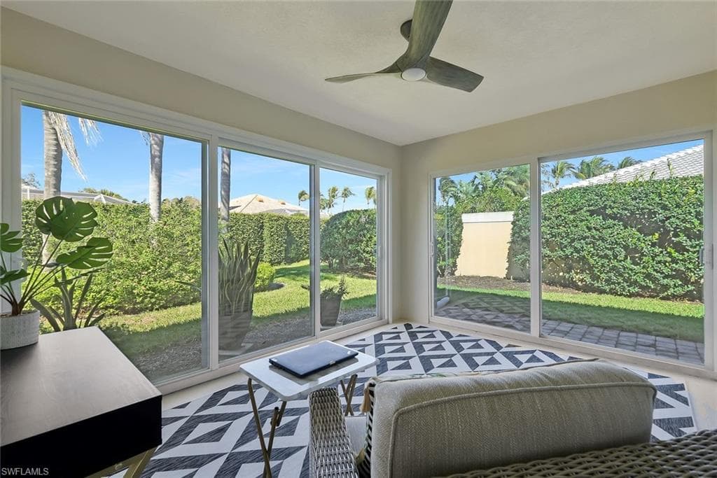 4949 Kingston Way, Naples, FL 34119-19