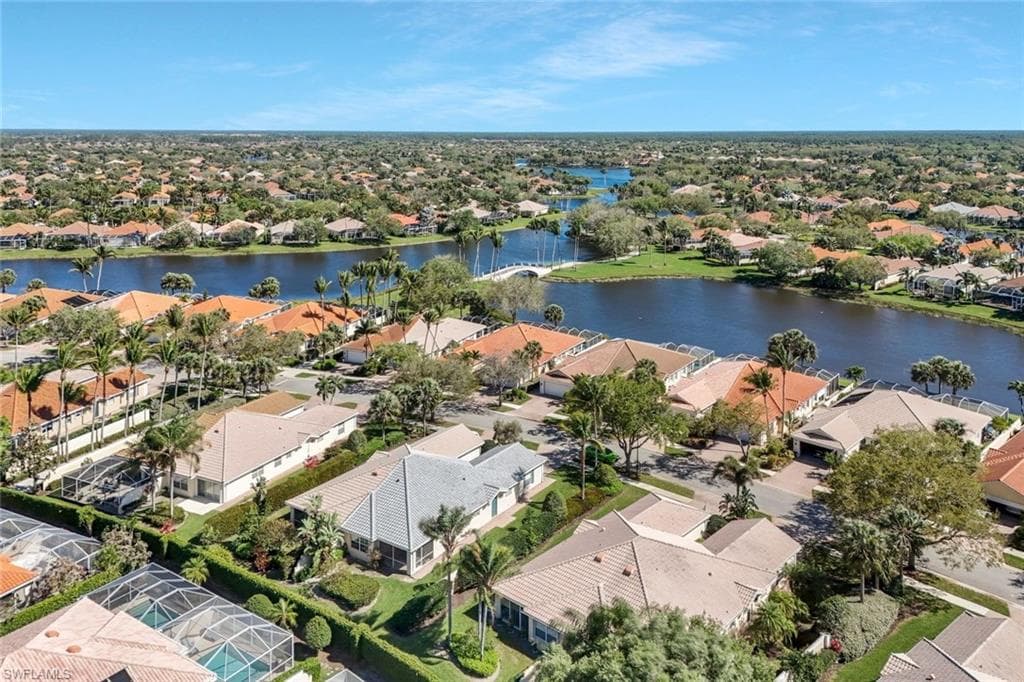 4949 Kingston Way, Naples, FL 34119-30