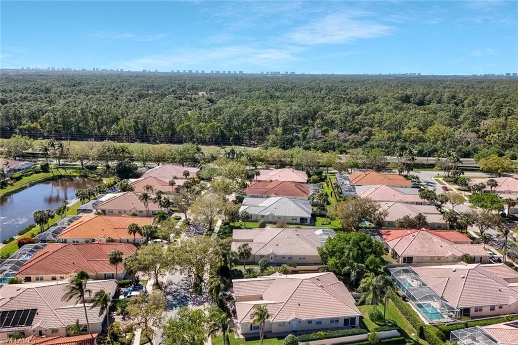 4949 Kingston Way, Naples, FL 34119-31