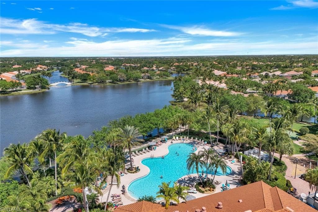 4949 Kingston Way, Naples, FL 34119-47
