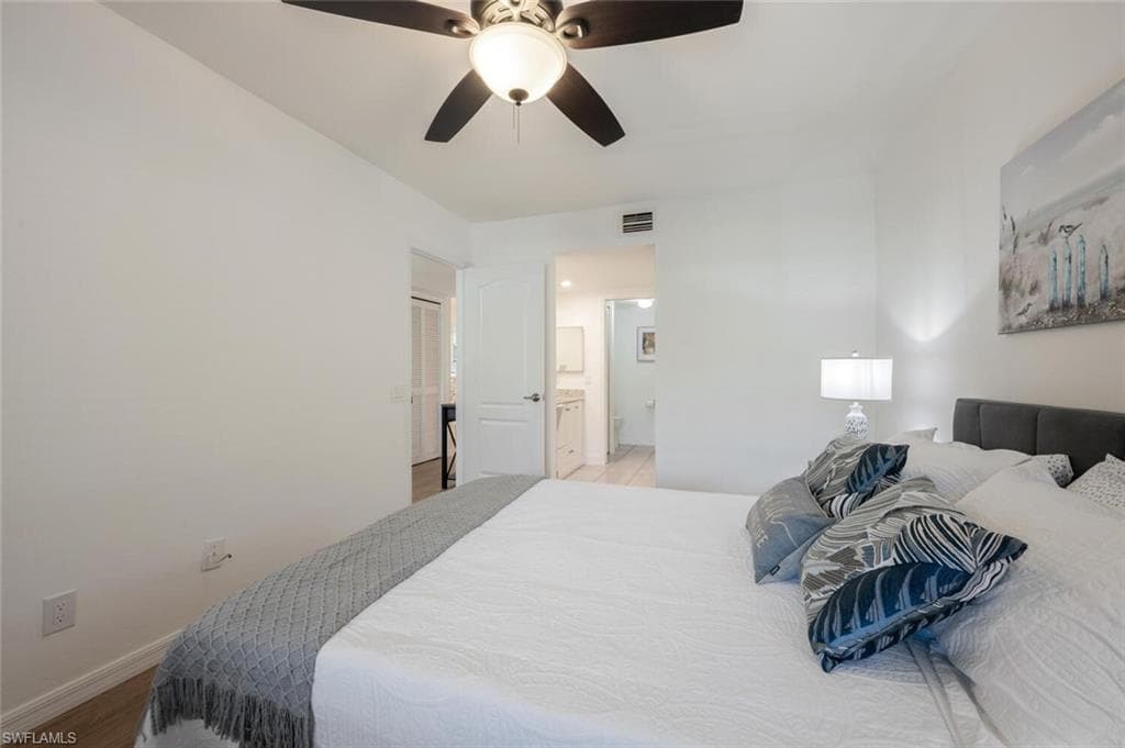 7320 Glenmoor Ln 2106, Naples, FL 34104-16