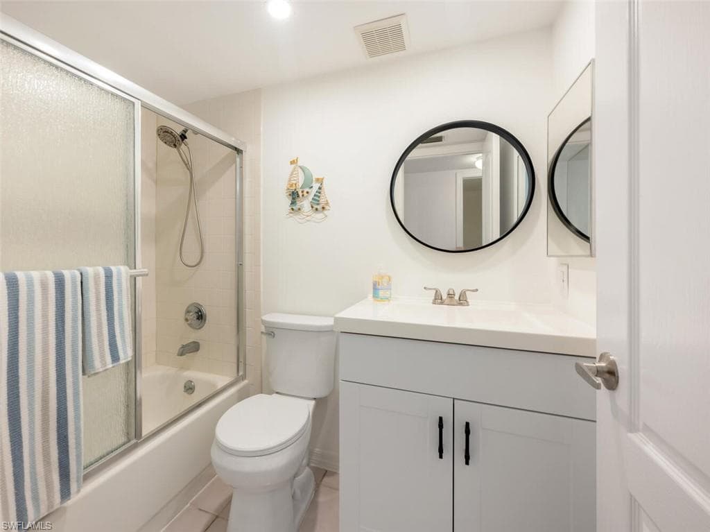 7320 Glenmoor Ln 2106, Naples, FL 34104-20