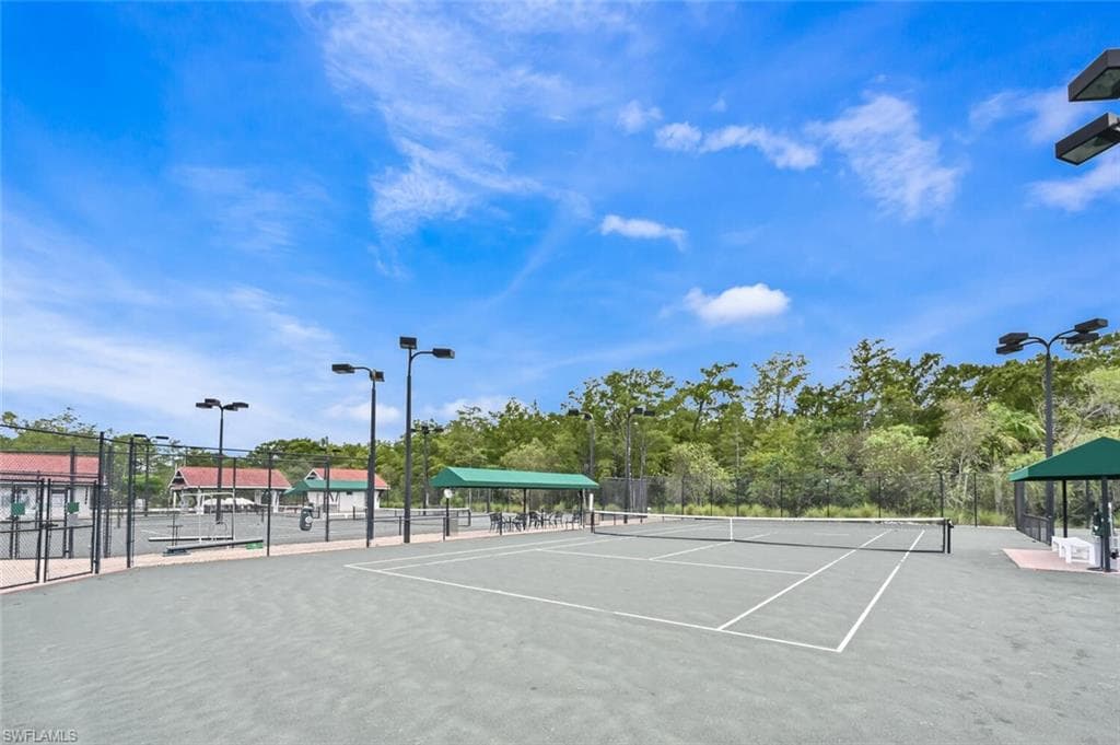 7320 Glenmoor Ln 2106, Naples, FL 34104-38