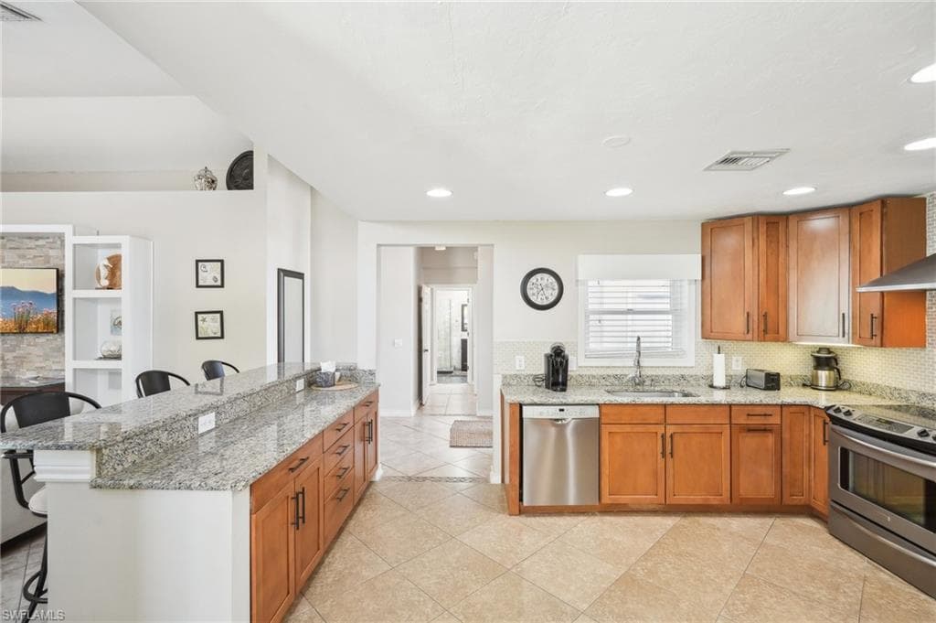 518 Cormorant Cv, Naples, FL 34113-14