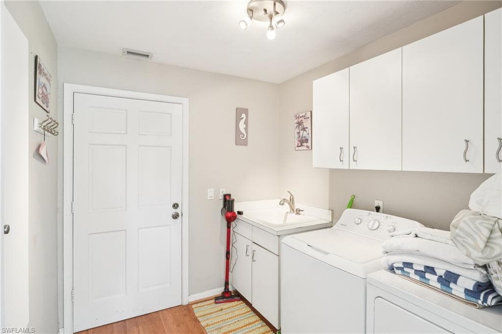 518 Cormorant Cv, Naples, FL 34113-28