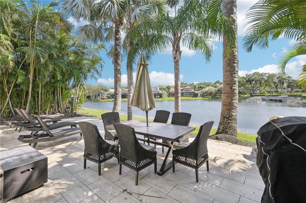 518 Cormorant Cv, Naples, FL 34113-33
