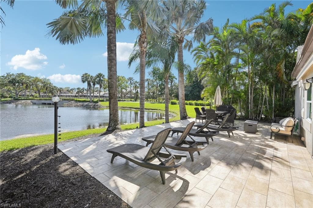 518 Cormorant Cv, Naples, FL 34113-34