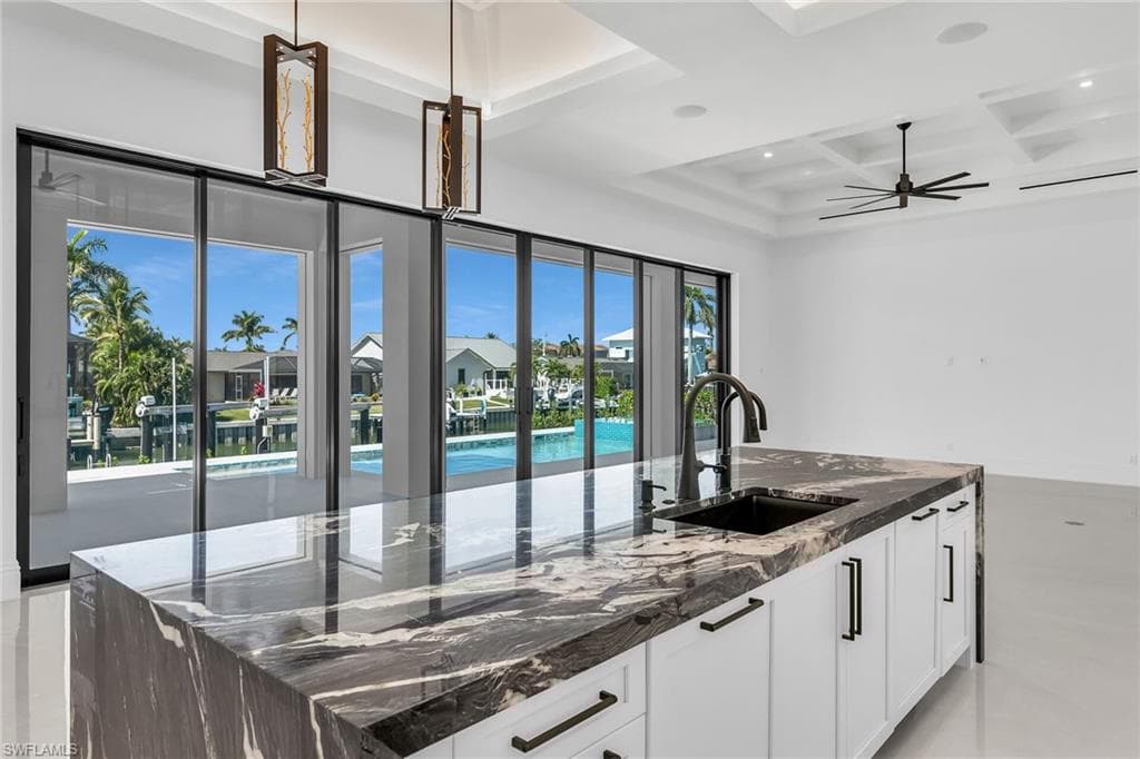 206 Windbrook Ct, Marco Island, FL 34145-10